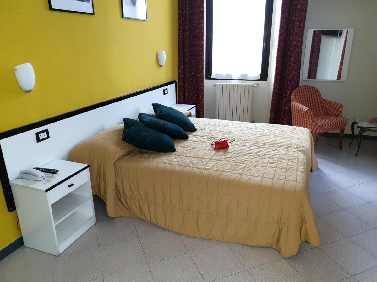 Hotel Hotel Italia 3*