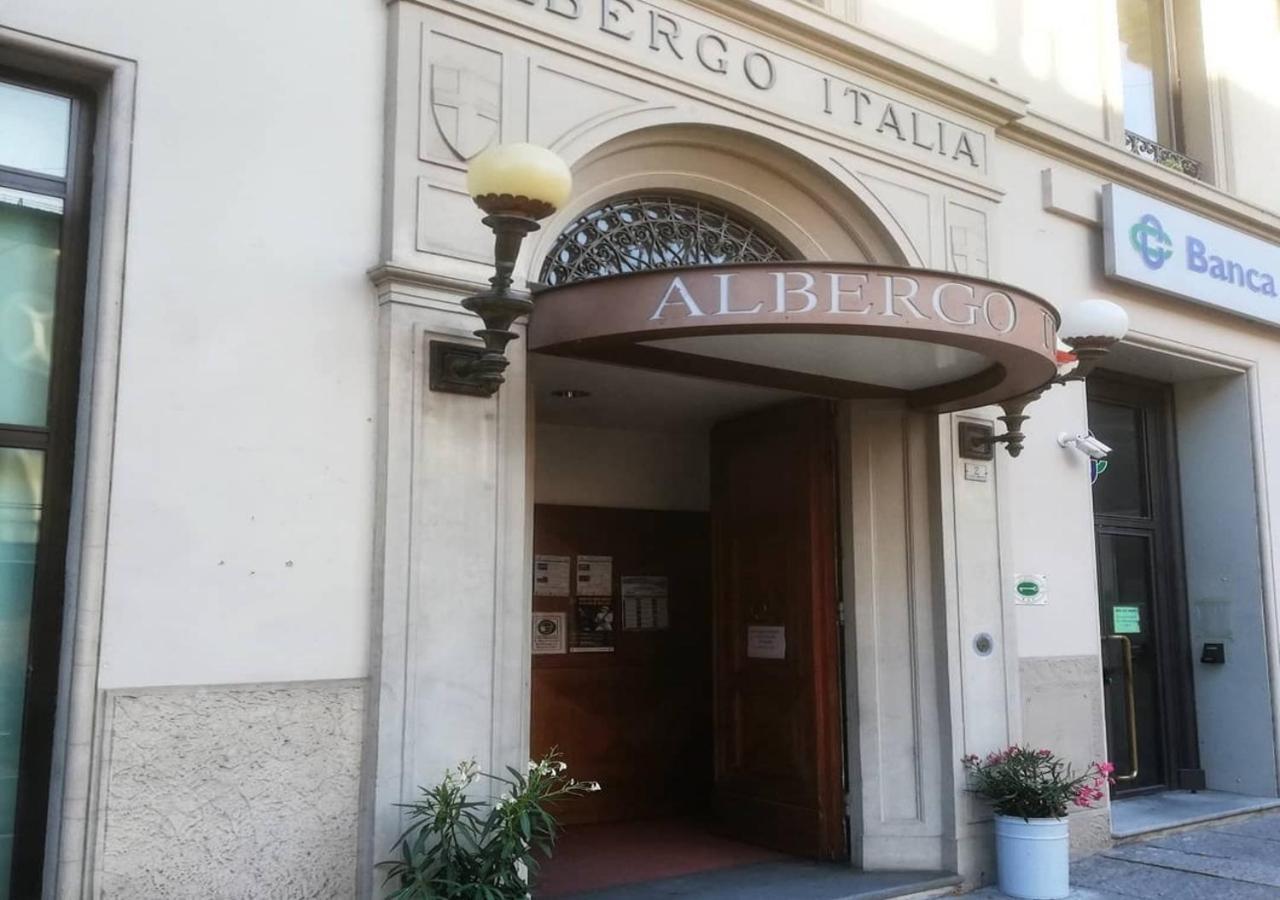 Hotel Italia 3*